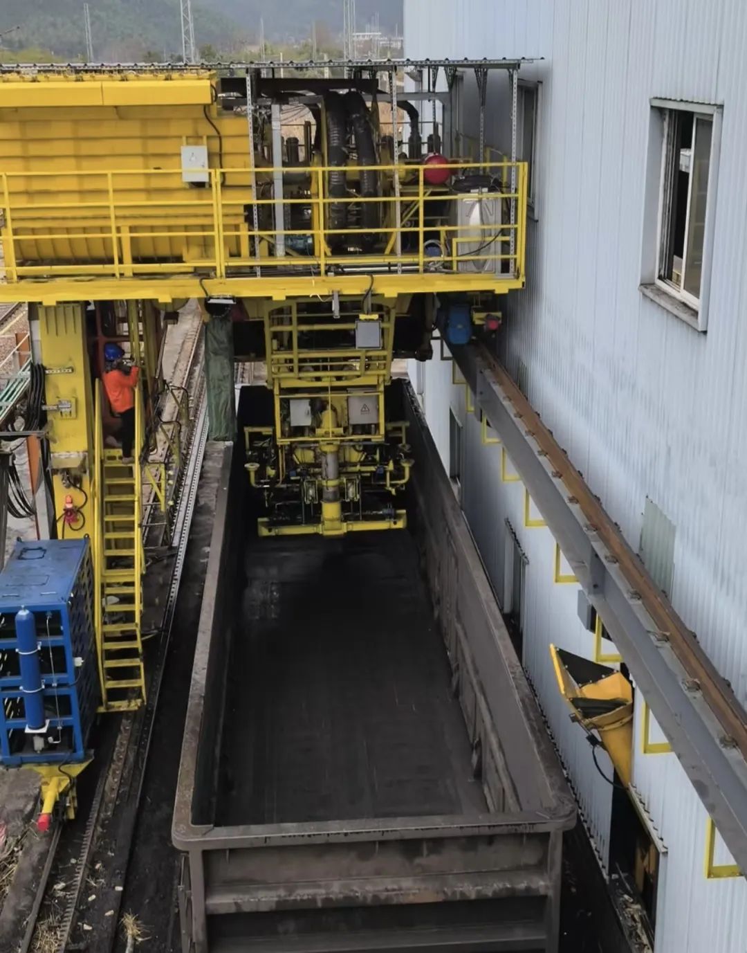 从传统人工清扫到智能清车,汇博机器人集团引领火电厂清洁变革(图4) 从传统人工清扫到智能清车,汇博机器人集团引领火电厂清洁变革(图4)